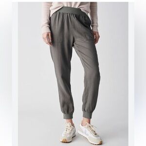 Faherty Womens Arlie Day Pants Surplus Pants